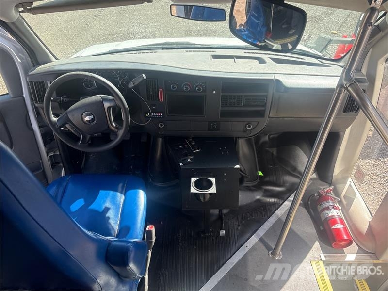 Chevrolet G4500 4x2 Transit Bus Mini-bus