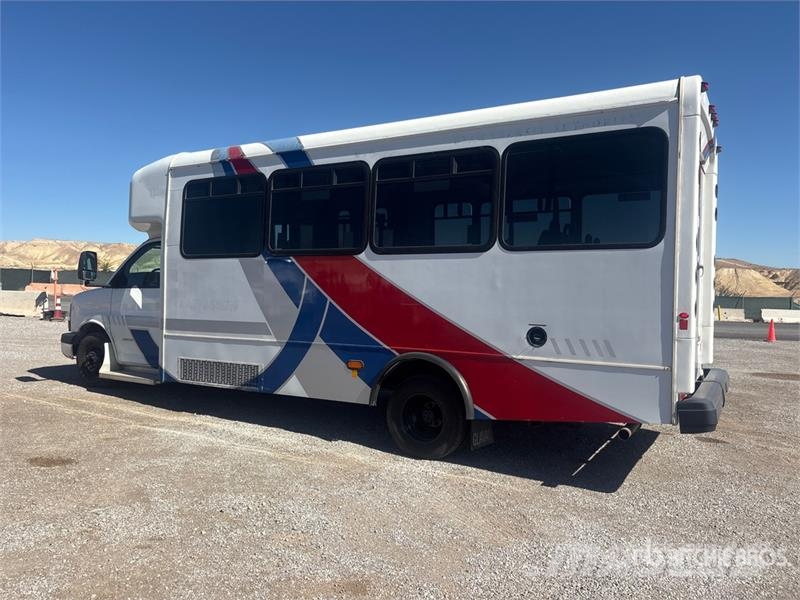 Chevrolet G4500 4x2 Transit Bus Mini-bus