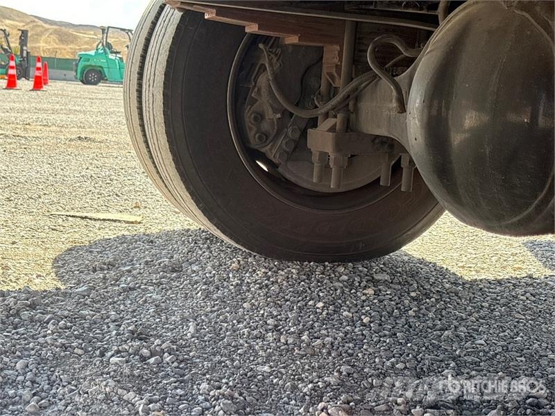 Chevrolet GM515 4x2 Rollback Truck Евакуатори