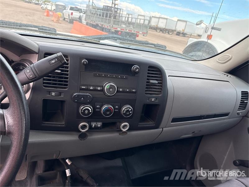 Chevrolet K3500 皮卡车