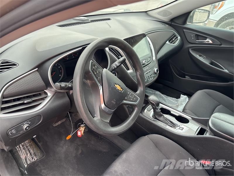 Chevrolet Malibu Kistehergépjárművek