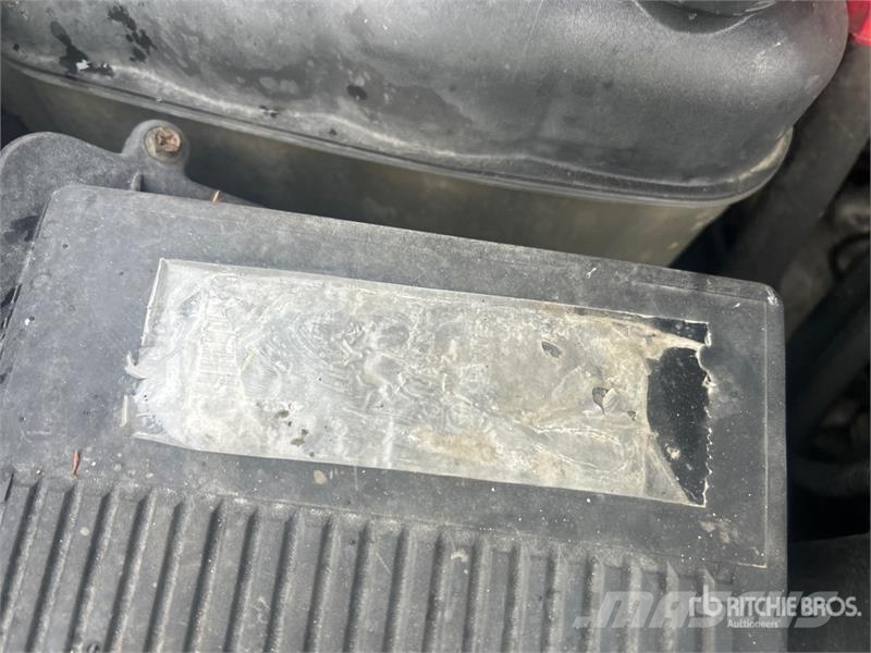 Chevrolet Silverado 1500 LTZ 4x4 Crew Cab Pickup Diger