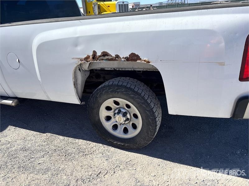 Chevrolet Silverado 1500 4x4 Extended Cab Pickup Anders