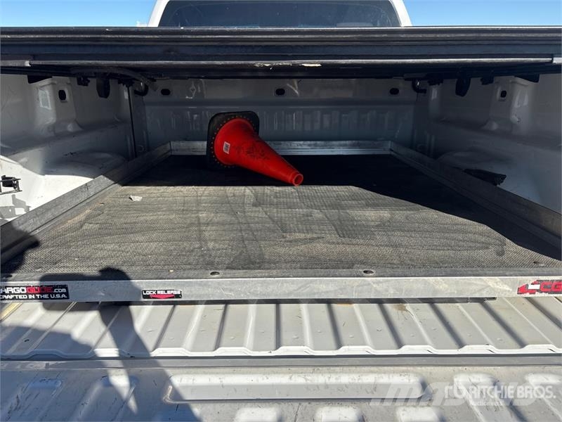 Chevrolet Silverado 1500 4x4 Pickup その他