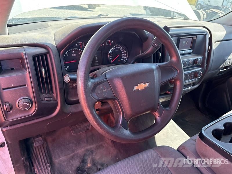 Chevrolet Silverado 1500 4x2 Pickup Egyéb