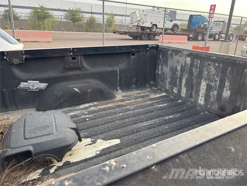 Chevrolet Silverado 1500 Andere Transporter