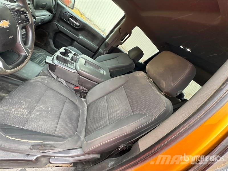 Chevrolet Silverado 1500 4x4 Crew Cab Pickup Άλλα Vans