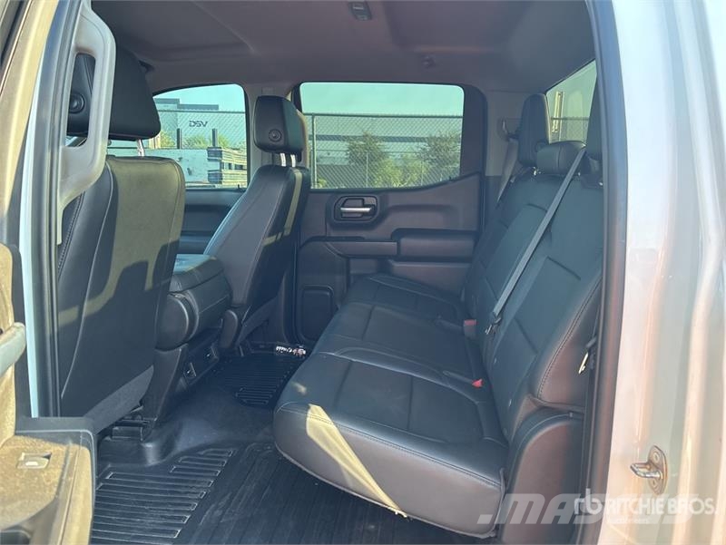 Chevrolet Silverado 1500 4x4 Crew Cab Pickup Άλλα Vans