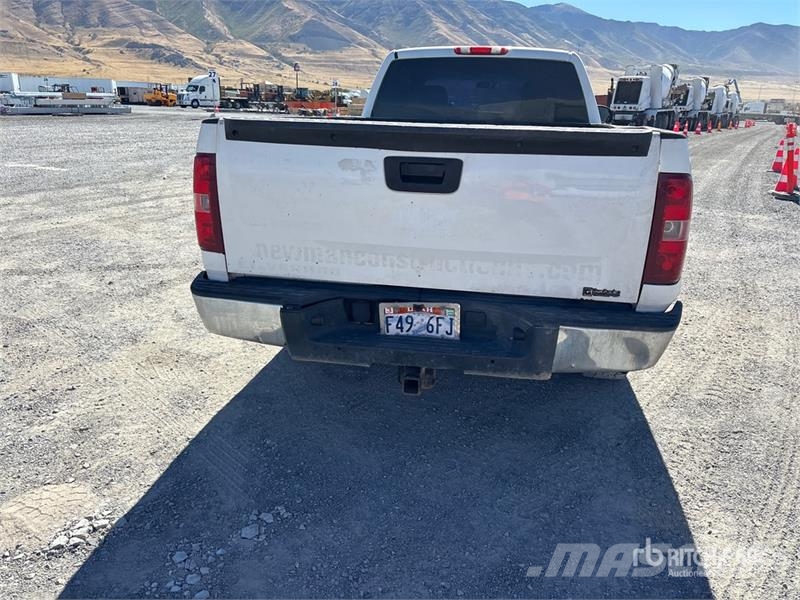 Chevrolet Silverado 1500 4x4 Extended Cab Pickup Anders