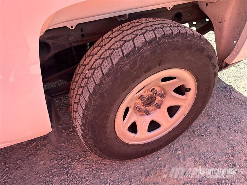 Chevrolet Silverado 1500 4x2 Pickup Egyéb