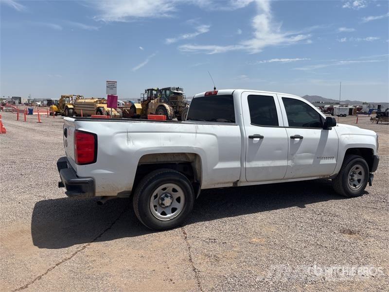 Chevrolet Silverado 1500 4x2 Extended Cab Pickup Άλλα Vans