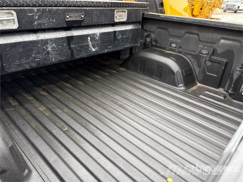 Chevrolet Silverado 1500 4x4 Crew Cab Pickup Andre