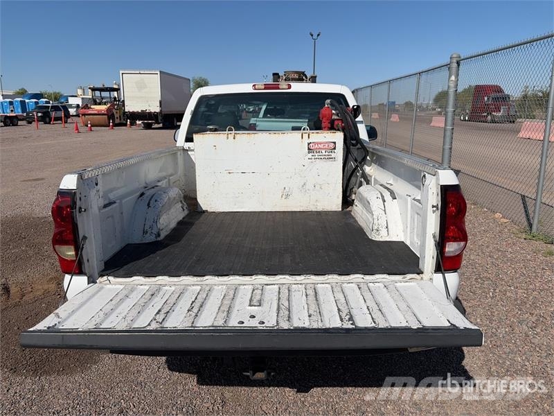 Chevrolet Silverado 1500 4x2 Pickup Andre varebiler