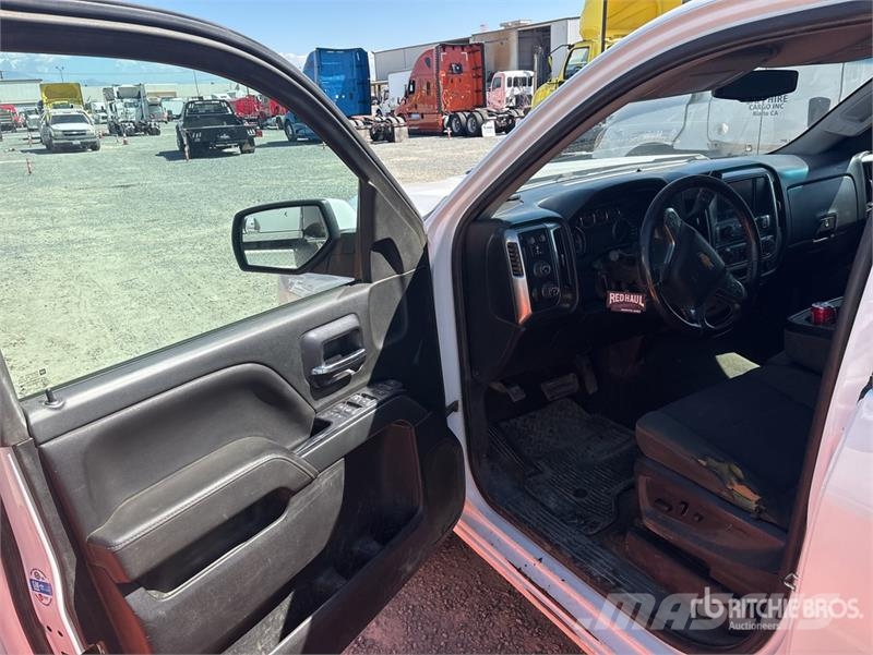 Chevrolet Silverado 1500 4x4 Extended Cab Pickup Прочие фургоны