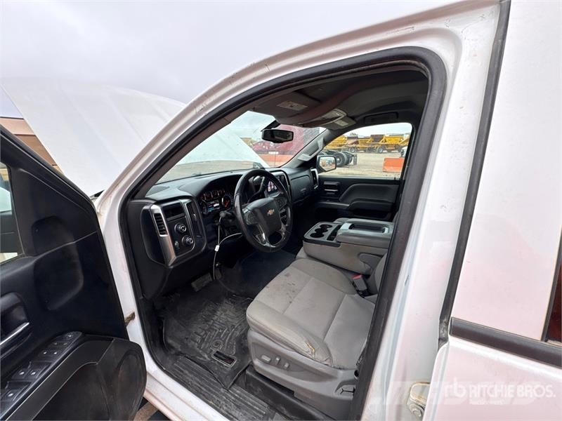 Chevrolet Silverado 1500 4x4 Crew Cab Pickup 其他