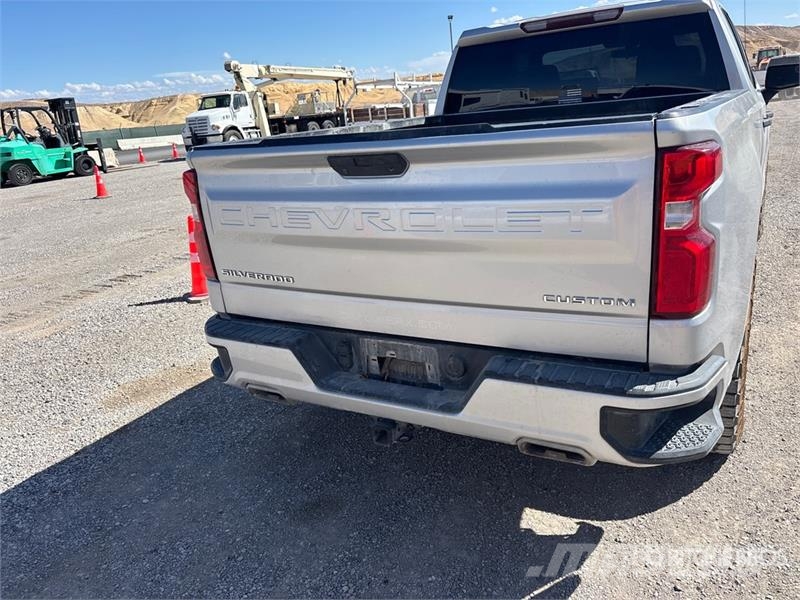 Chevrolet Silverado 1500 4x4 Extended Cab Pickup Άλλα Vans
