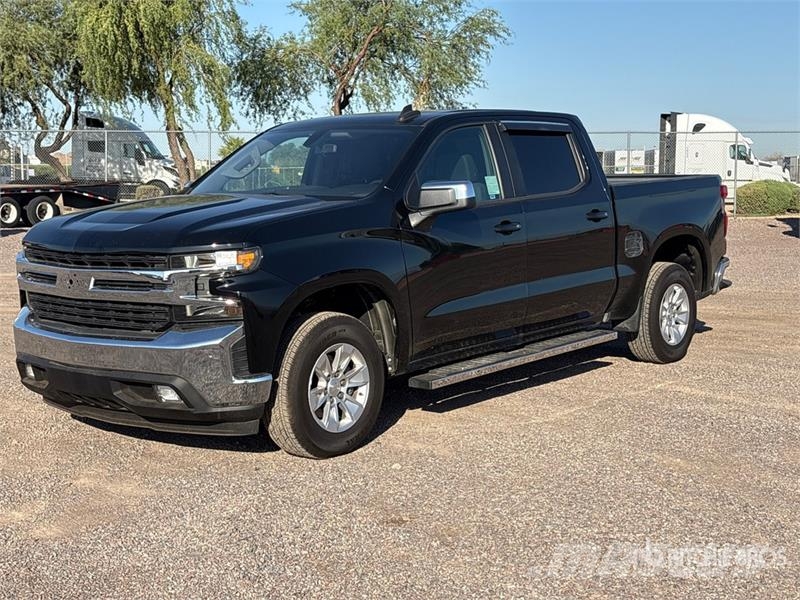 Chevrolet Silverado 1500 4x2 Crew Cab Pickup Прочие фургоны