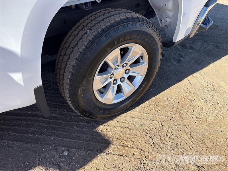 Chevrolet Silverado 1500 4x4 Extended Cab Pickup Otras furgonetas