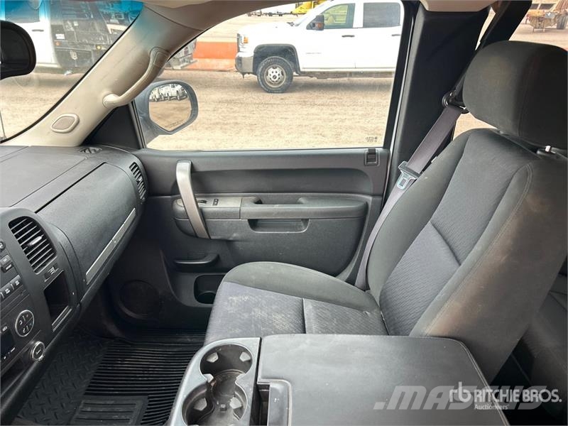 Chevrolet Silverado 1500 4x4 Extended Cab Pickup Andre