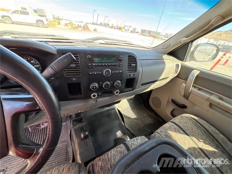 Chevrolet Silverado 1500 4x4 Extended Cab Pickup Anders