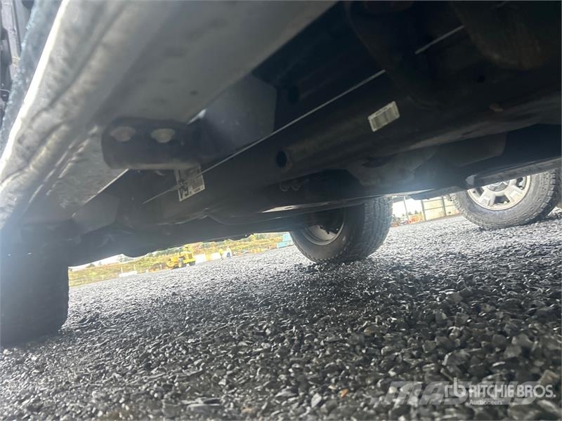 Chevrolet Silverado 1500 LTZ 4x4 Crew Cab Pickup Diger