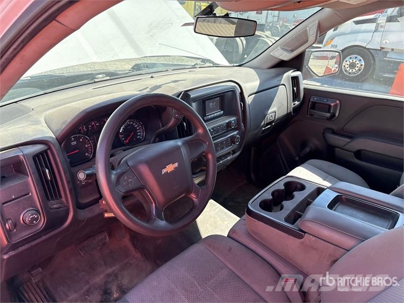 Chevrolet Silverado 1500 4x2 Pickup Egyéb