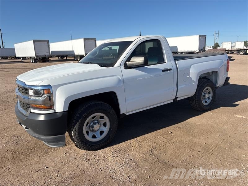 Chevrolet Silverado 1500 4x4 Pickup その他