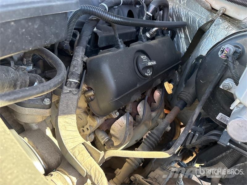 Chevrolet Silverado 1500 4x4 Extended Cab Pickup Drugi