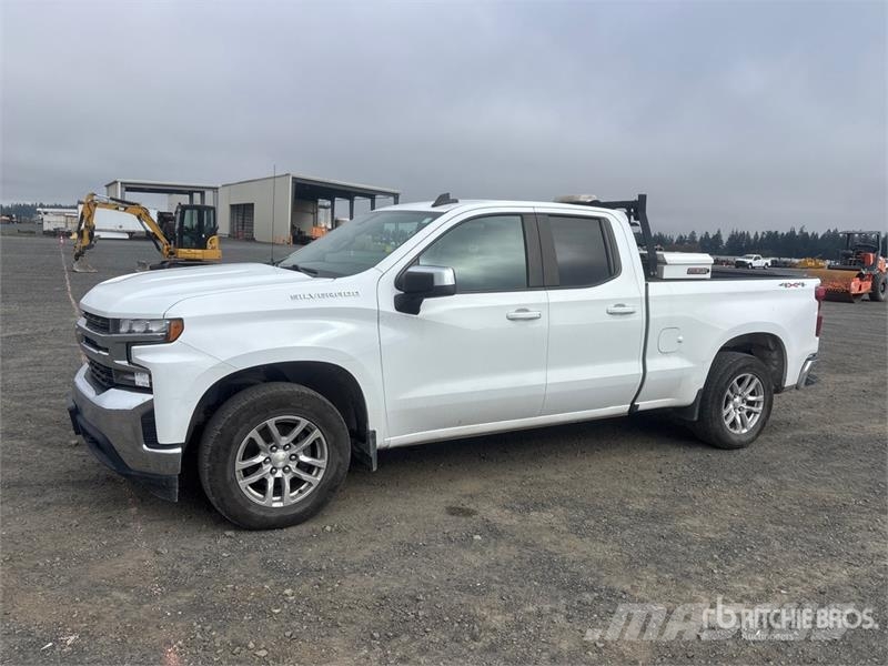 Chevrolet Silverado 1500 4x4 Extended Cab Pickup Ostalo