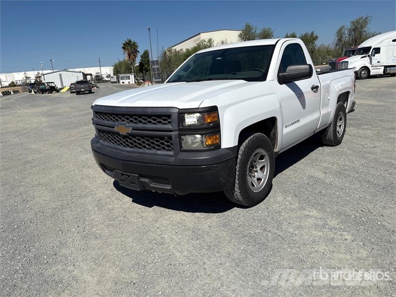 Chevrolet Silverado 1500 4x2 Pickup Egyéb
