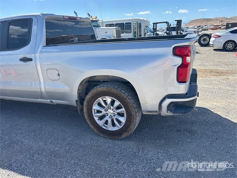 Chevrolet Silverado 1500 4x4 Extended Cab Pickup Άλλα Vans
