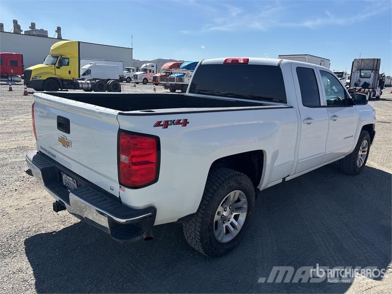 Chevrolet Silverado 1500 4x4 Extended Cab Pickup Прочие фургоны
