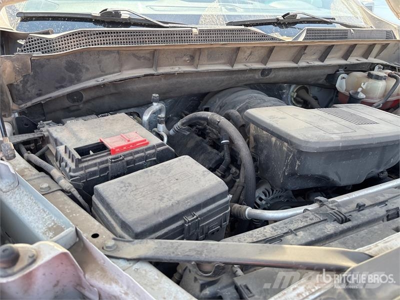 Chevrolet Silverado 1500 LT 4x2 Crew Cab Pickup Drugi