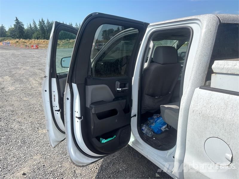 Chevrolet Silverado 1500 4x2 Extended Cab Pickup (Inoperable Muu