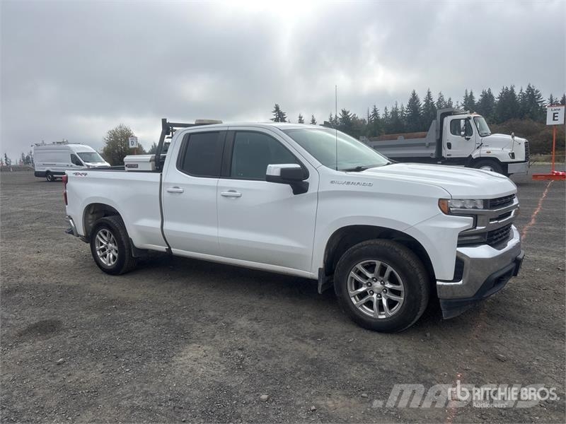 Chevrolet Silverado 1500 4x4 Extended Cab Pickup Ostalo
