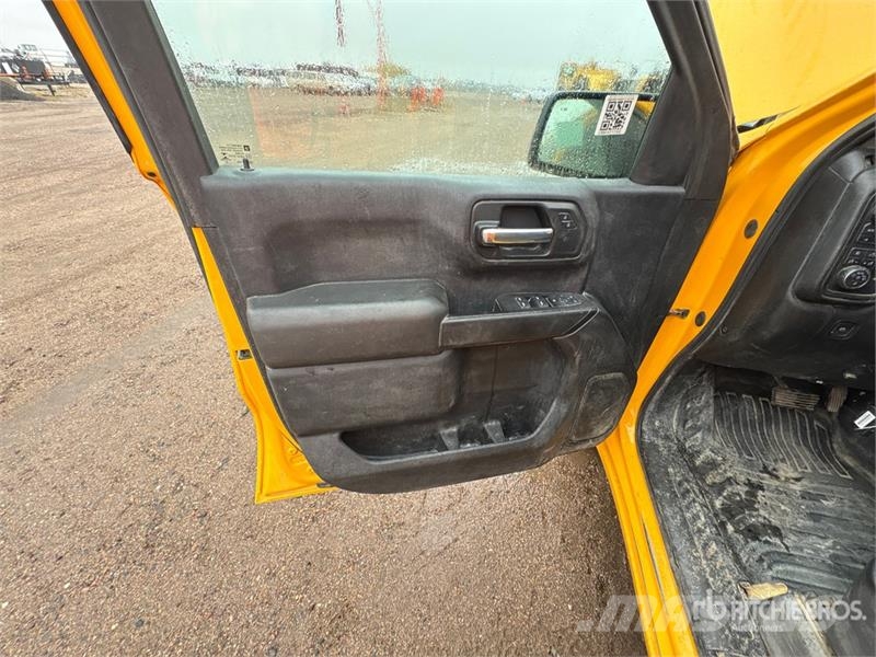 Chevrolet Silverado 1500 4x4 Crew Cab Pickup Άλλα Vans