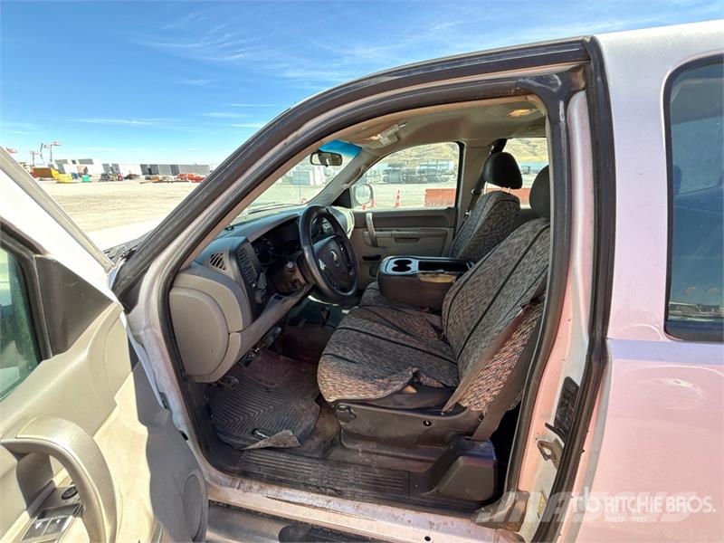 Chevrolet Silverado 1500 4x4 Extended Cab Pickup Anders