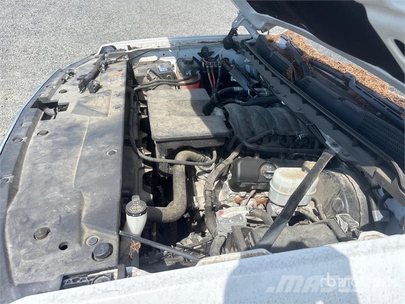 Chevrolet Silverado 1500 4x2 Extended Cab Pickup (Inoperable Muu