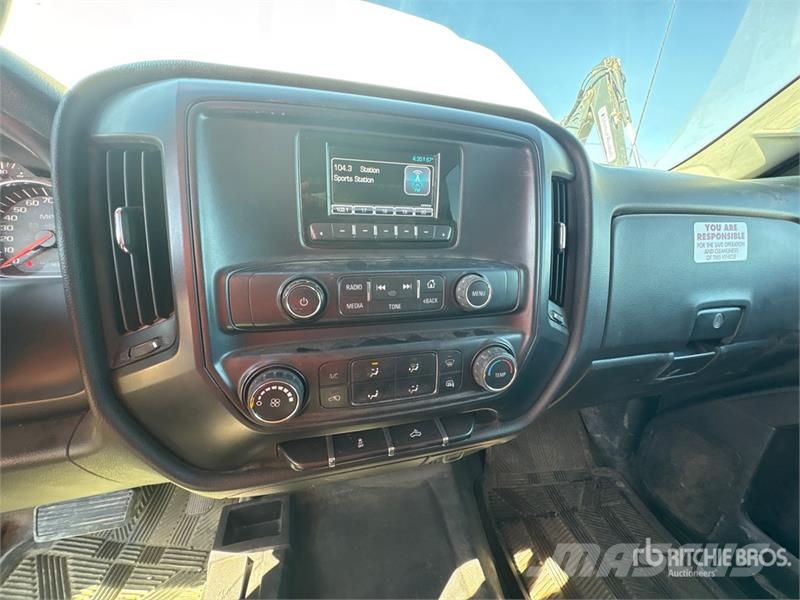 Chevrolet Silverado 1500 4x4 Extended Cab Pickup Drugi