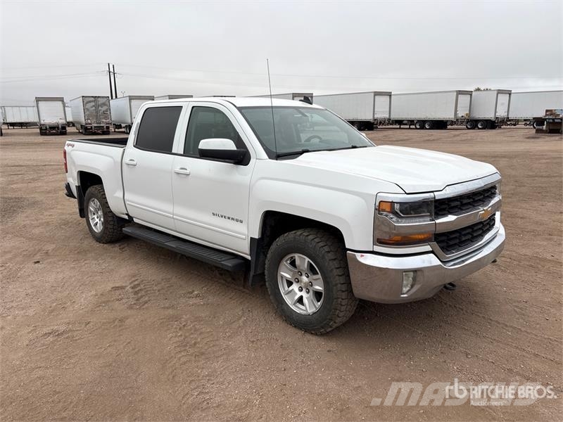Chevrolet Silverado 1500 4x4 Crew Cab Pickup 其他