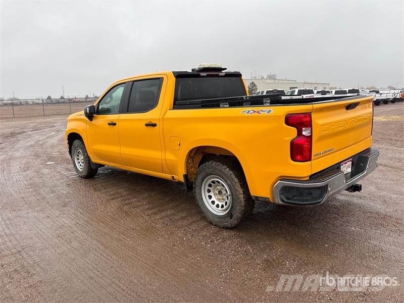 Chevrolet Silverado 1500 4x4 Crew Cab Pickup Άλλα Vans