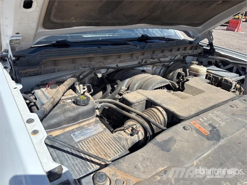 Chevrolet Silverado 1500 4x2 Crew Cab Pickup Ostalo