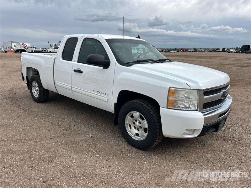 Chevrolet Silverado 1500 4x4 Extended Cab Pickup Andre