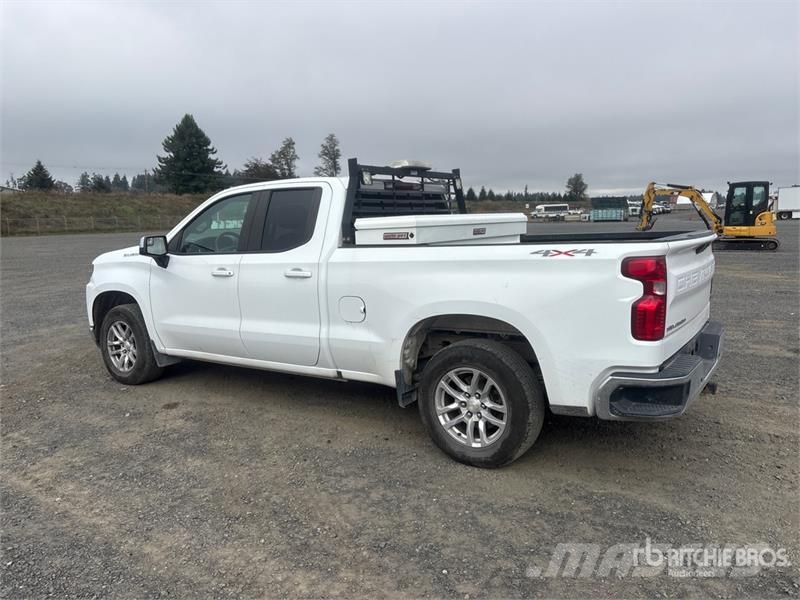 Chevrolet Silverado 1500 4x4 Extended Cab Pickup Ostalo