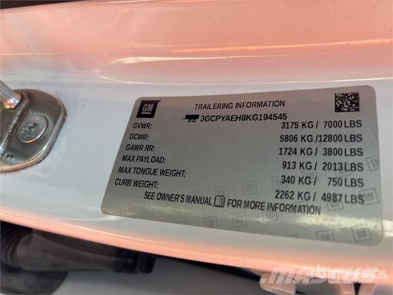 Chevrolet Silverado 1500 4x4 Crew Cab Pickup 其他