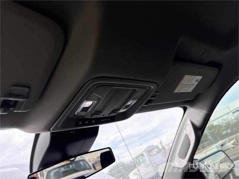 Chevrolet Silverado 1500 4x2 Crew Cab Pickup Other