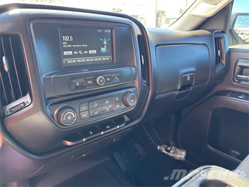 Chevrolet Silverado 1500 4x2 Crew Cab Pickup Ostalo