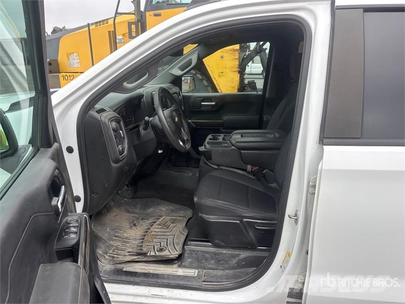 Chevrolet Silverado 1500 4x4 Extended Cab Pickup Ostalo
