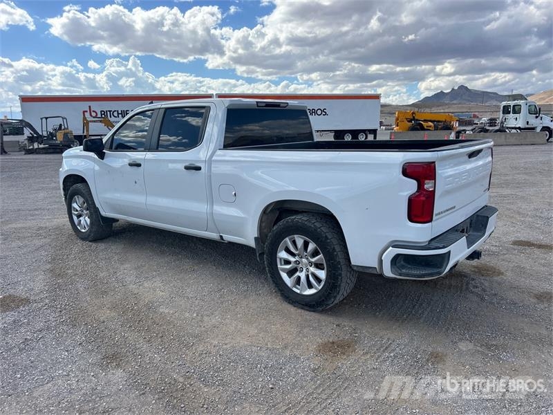 Chevrolet Silverado 1500 4x4 Crew Cab Pickup Ostalo