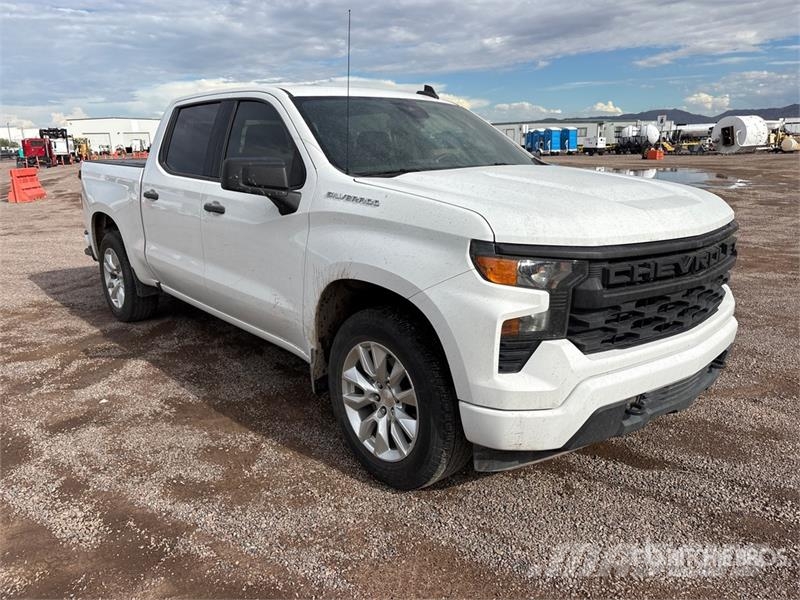 Chevrolet Silverado 1500 4x2 Crew Cab Pickup Other
